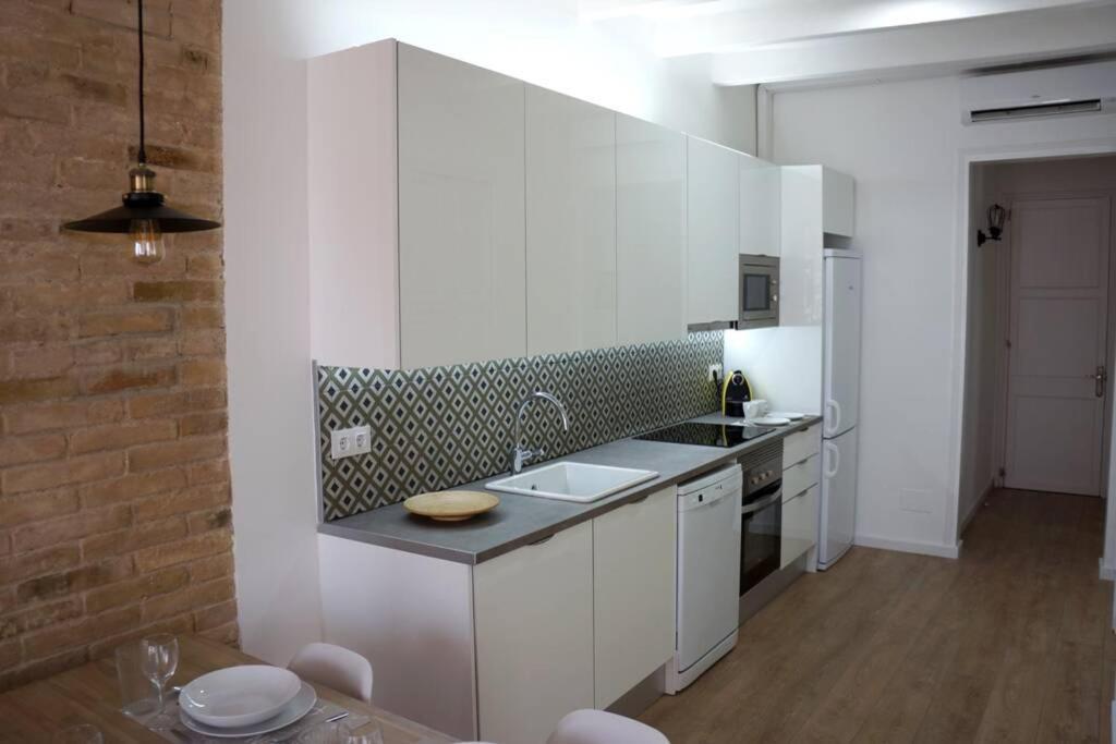 Barcelona Industrial Style Apartment Οσπιταλέτ ντε Λιοβρεγάτ Εξωτερικό φωτογραφία